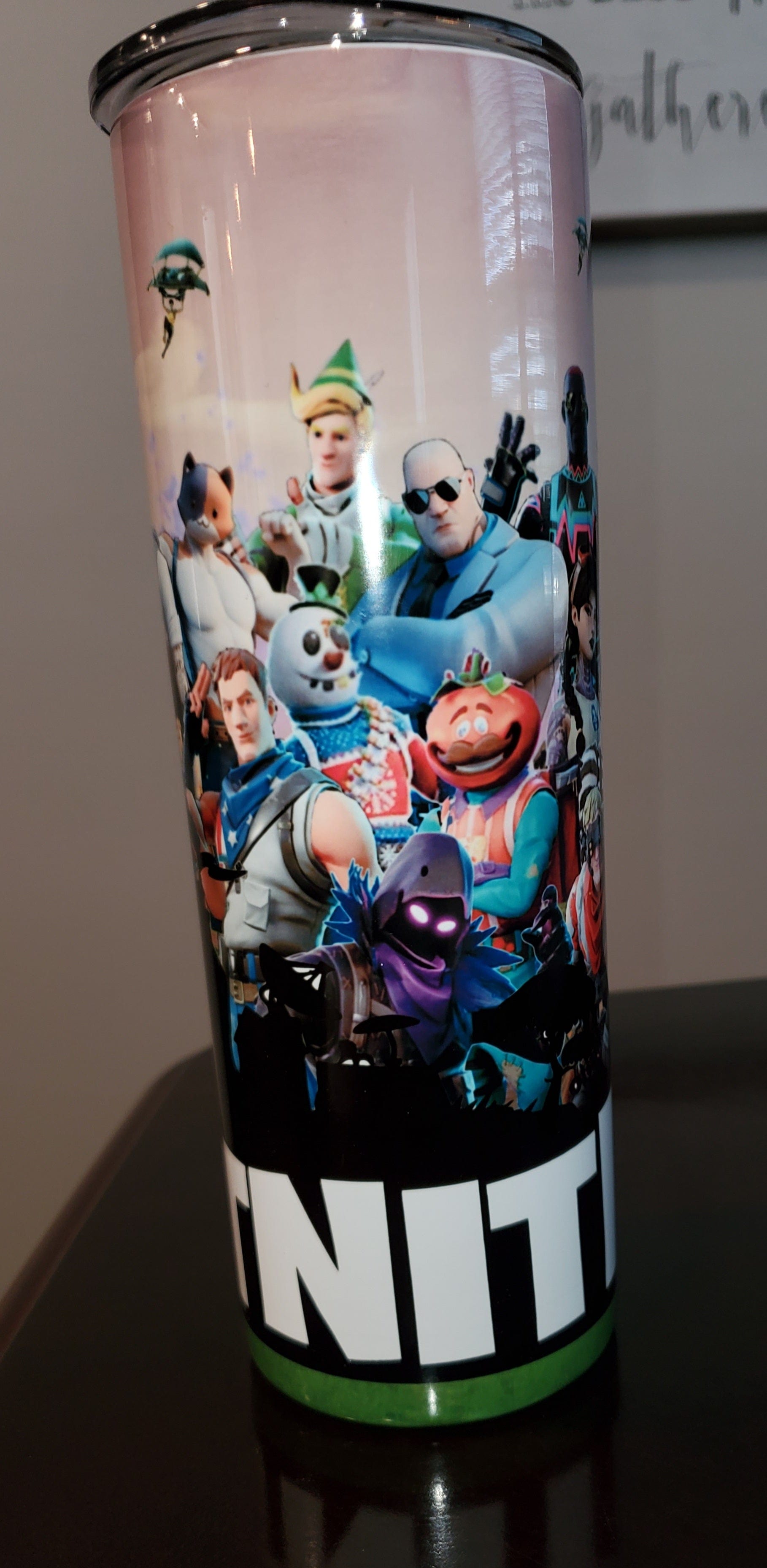 MPRESS Drink ware 20oz tumbler Gamer Cup Tumbler